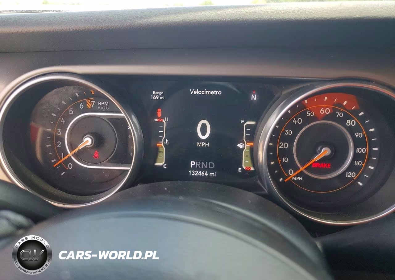 2018 Jeep Wrangler Unlimited Sport VIN:1C4HJXDG9JW135945 - 9