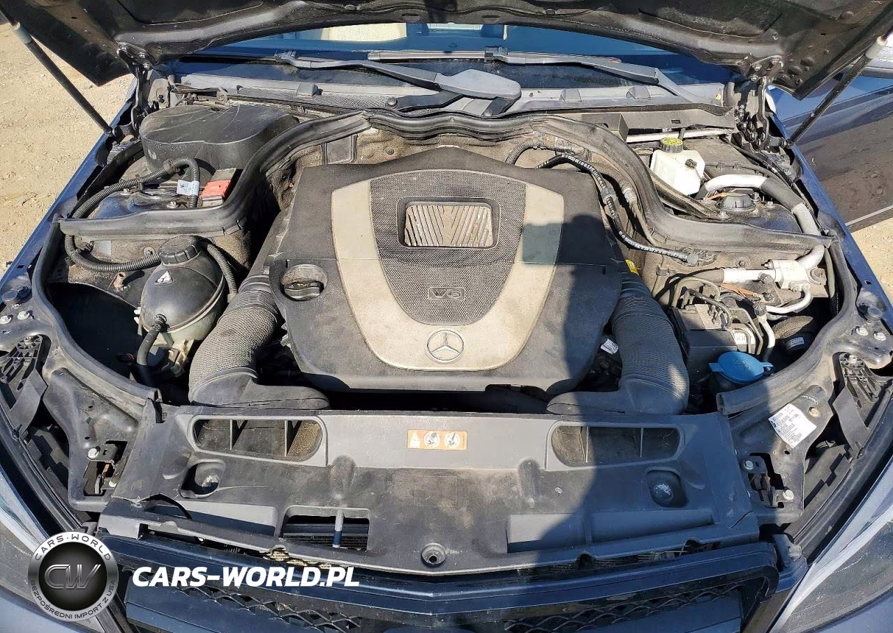 2011 Mercedes-Benz C 300 4Matic VIN:WDDGF8BB4BF542170 - 11