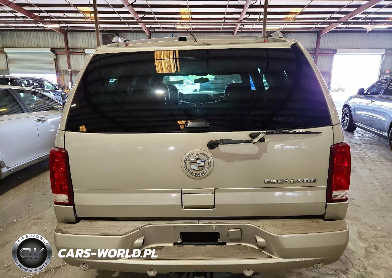 2006 Cadillac Escalade Luxury VIN:1GYEC63N06R158070 - 6