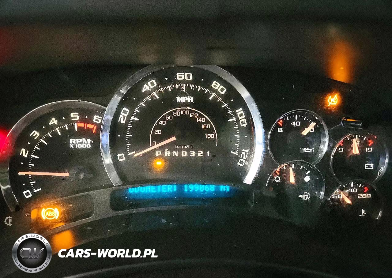 2006 Cadillac Escalade Luxury VIN:1GYEC63N06R158070 - 9