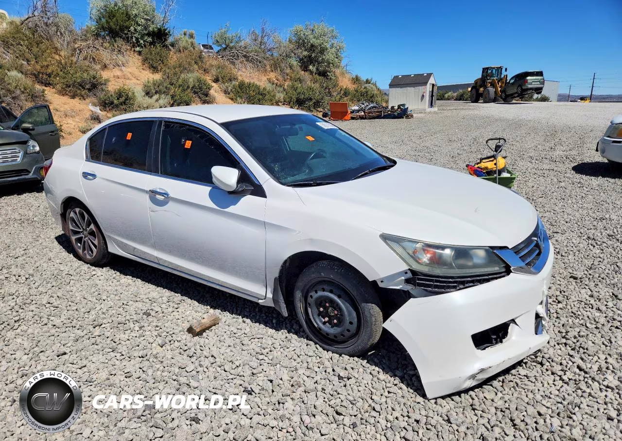 2015 Honda Accord Sport VIN:1HGCR2F53FA264819 - 4