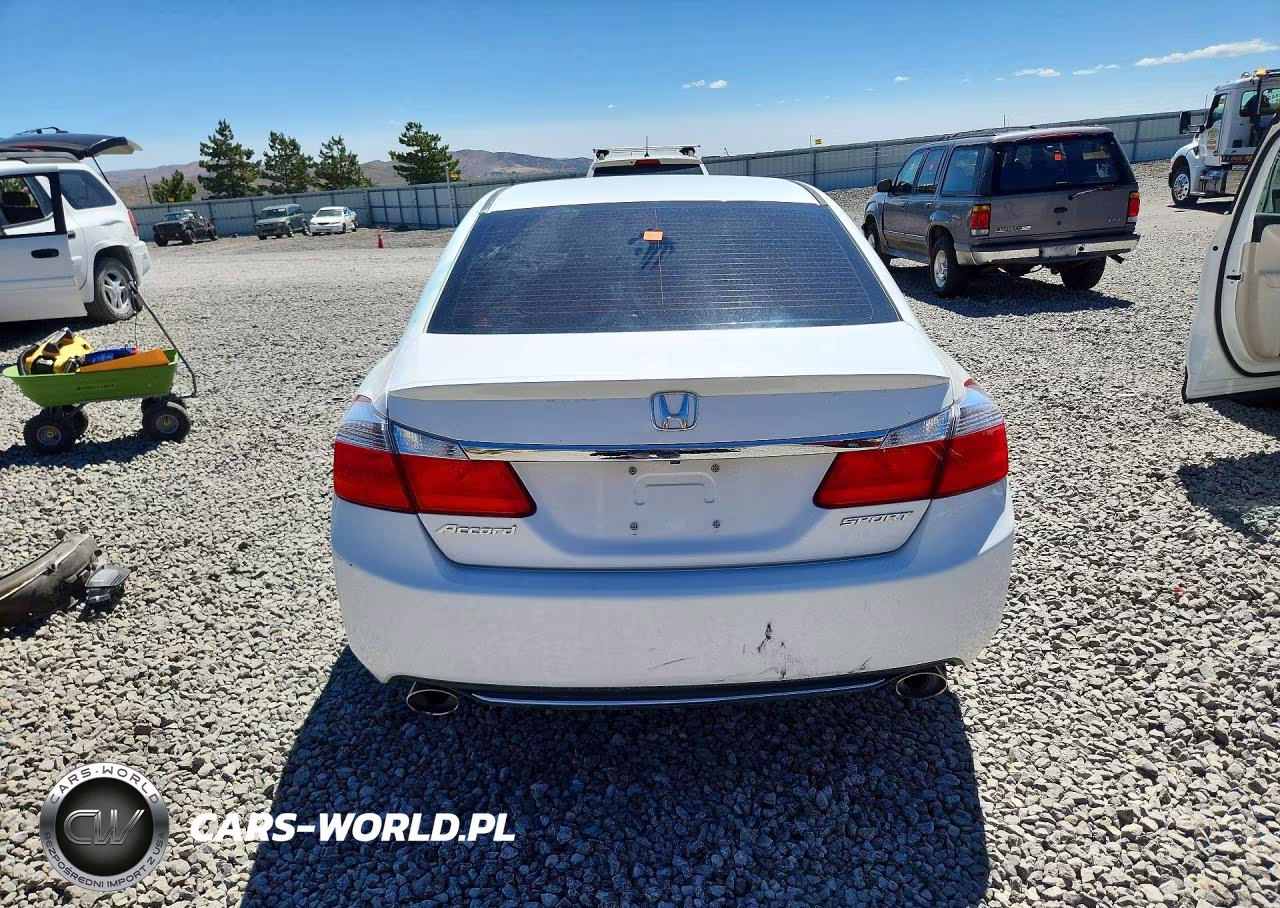 2015 Honda Accord Sport VIN:1HGCR2F53FA264819 - 6