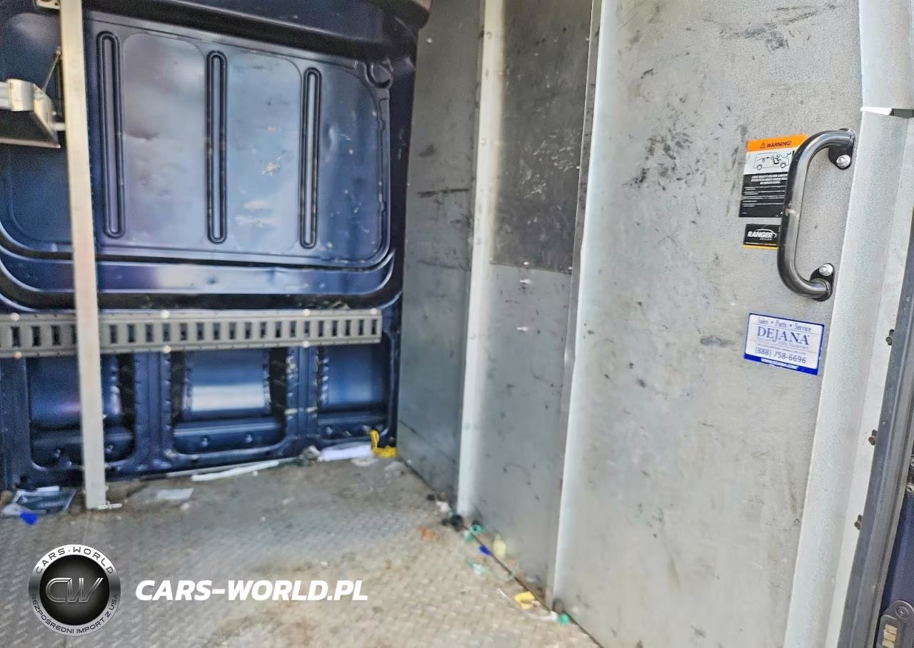 2018 Ford Transit T-250 VIN:1FTYR2CM9JKB18329 - 10