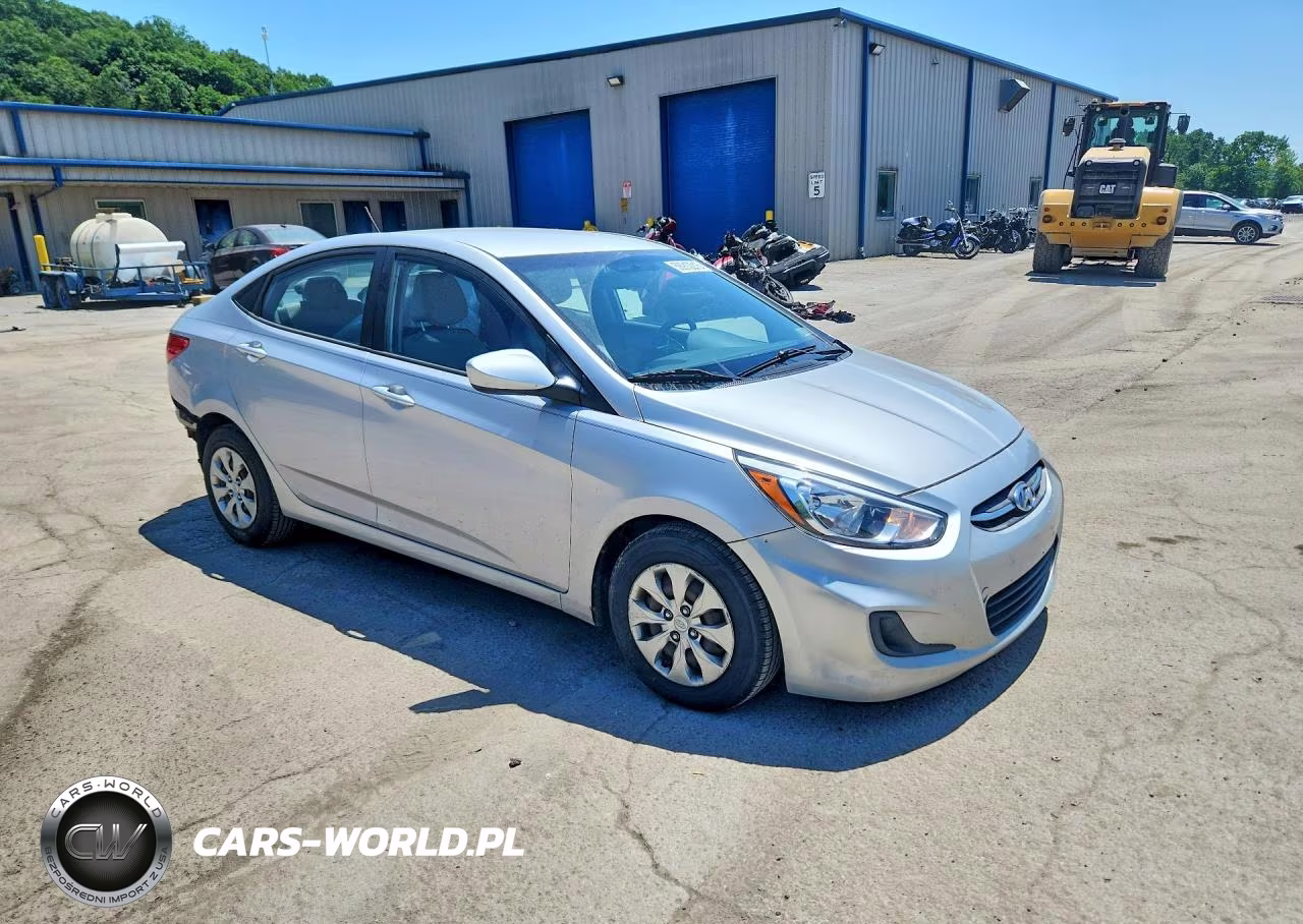 2017 Hyundai Accent Se VIN:KMHCT4AE2HU215532 - 4