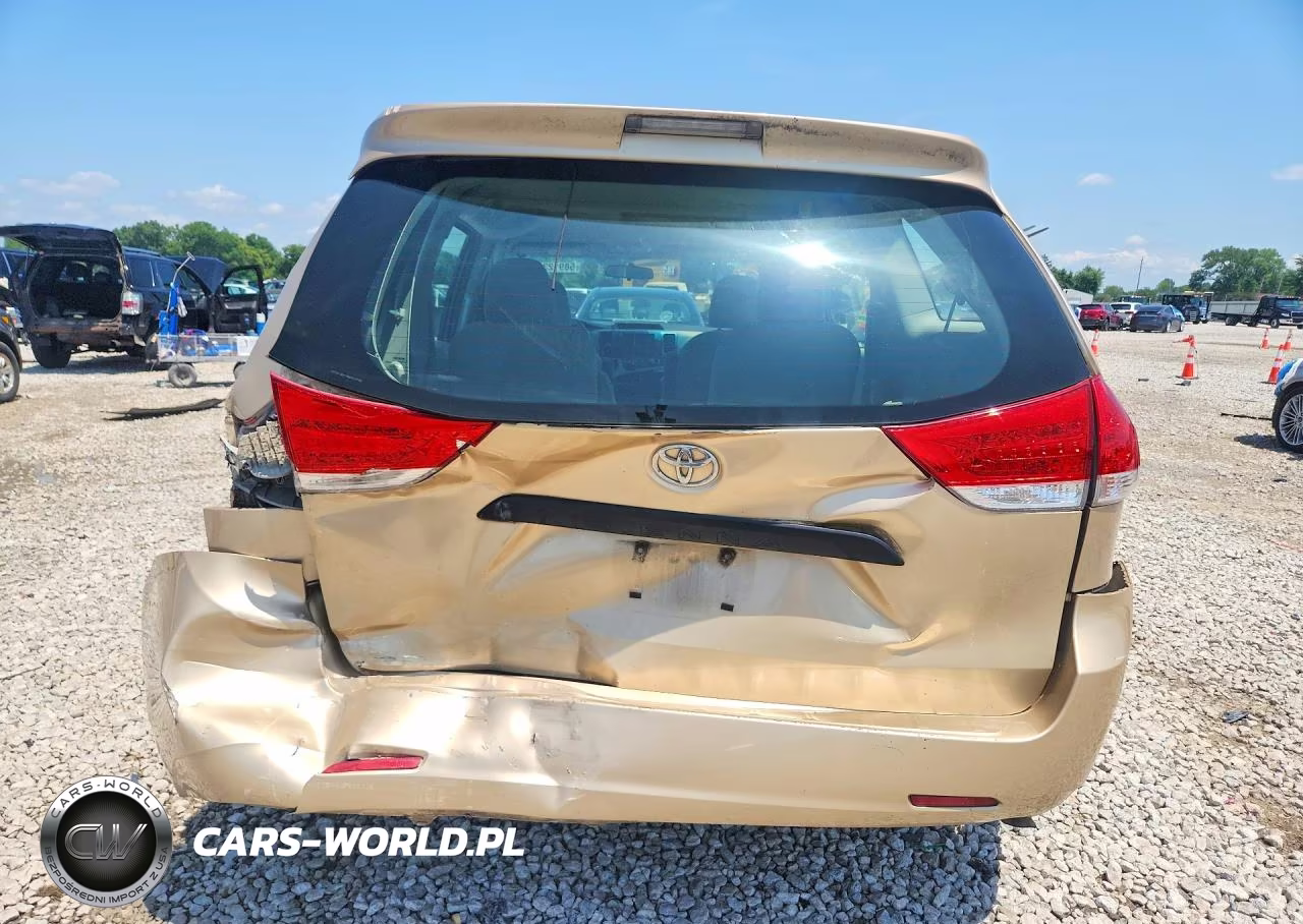 2011 Toyota Sienna Base 7-Passenger VIN:5TDZK3DC7BS020785 - 6
