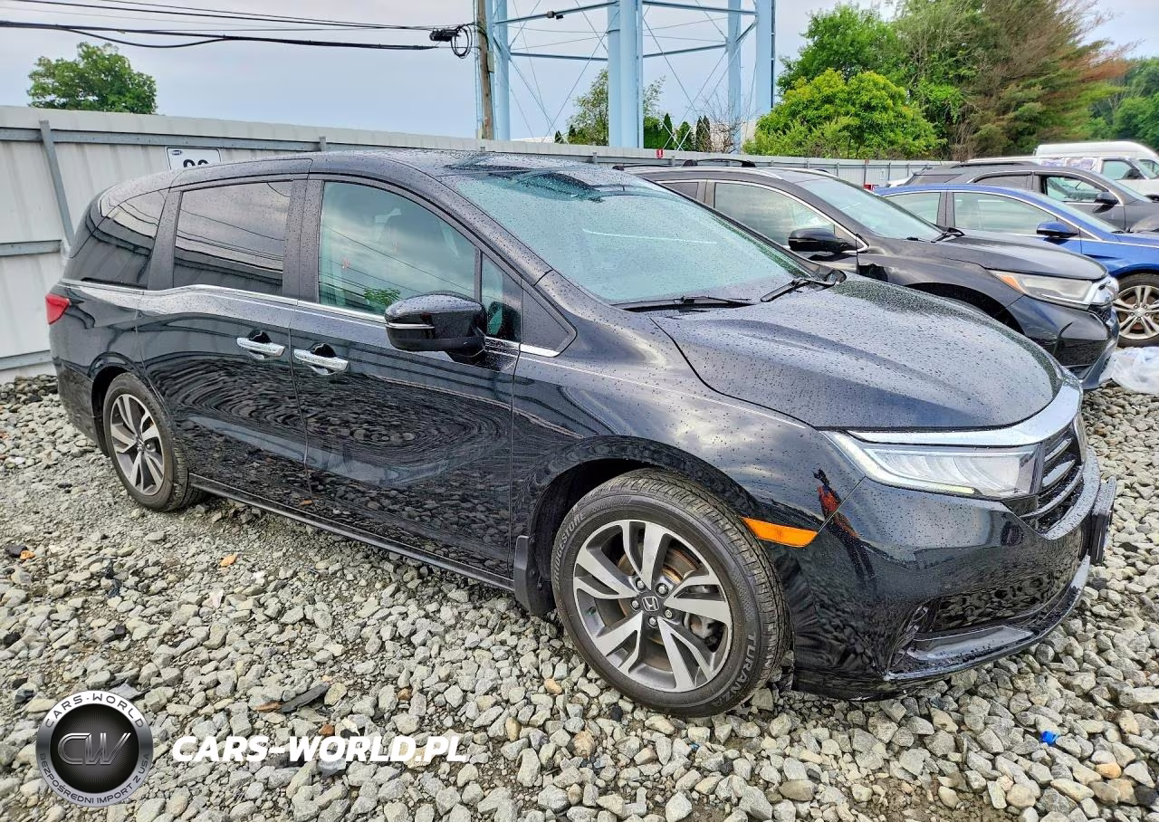 2023 Honda Odyssey Touring VIN:5FNRL6H82PB025473 - 4