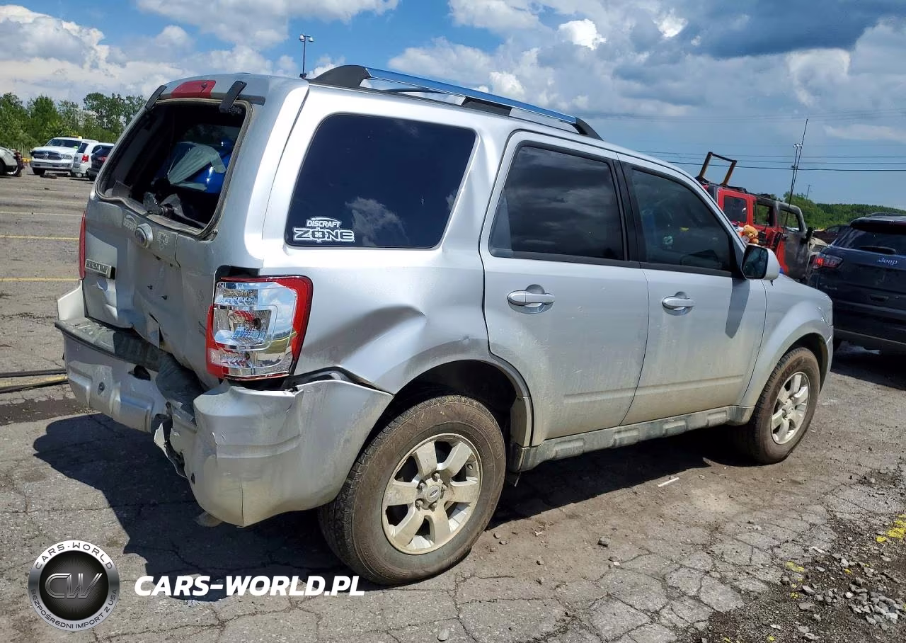 2010 Ford Escape Limited VIN:1FMCU9EG9AKC71801 - 3