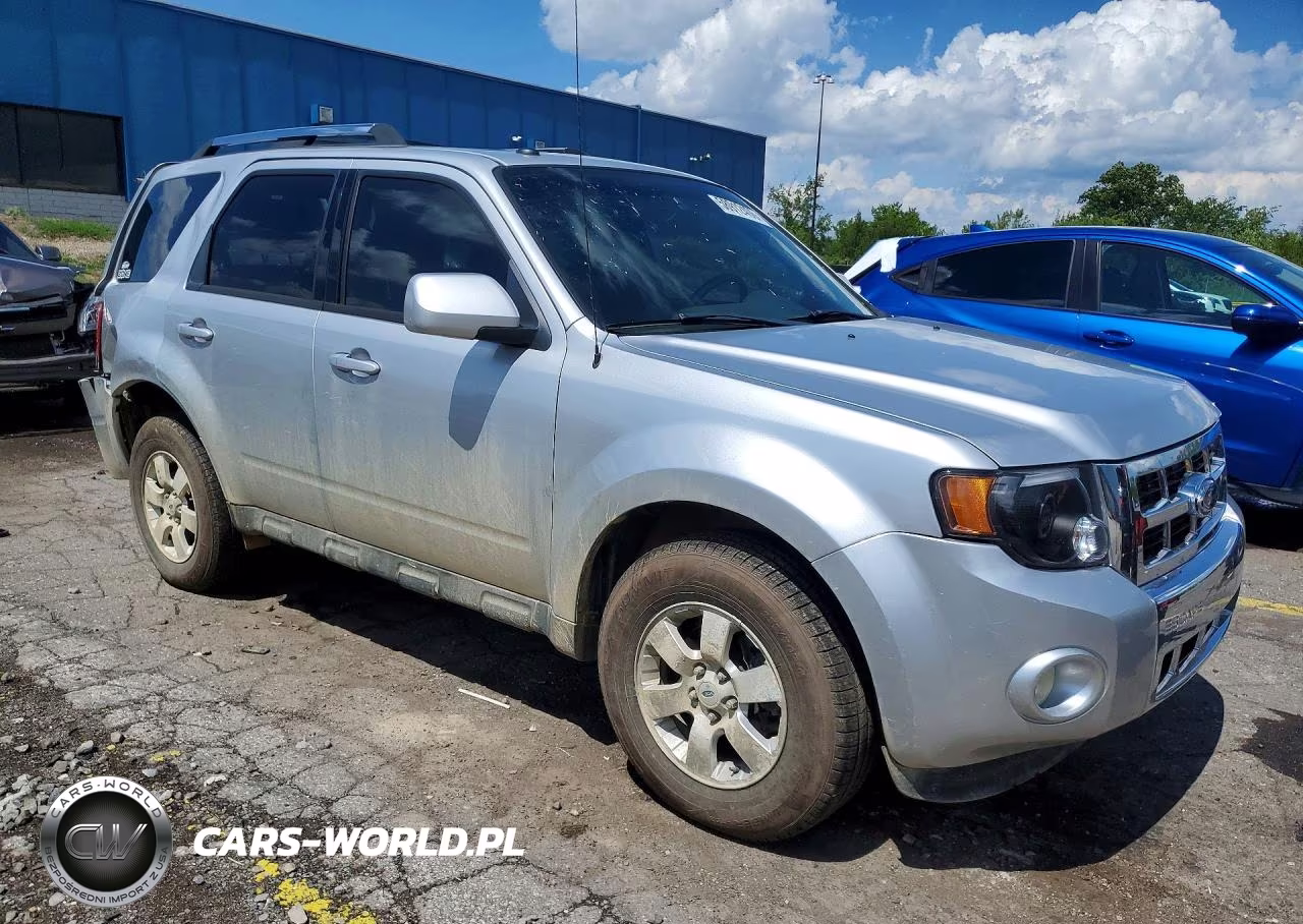2010 Ford Escape Limited VIN:1FMCU9EG9AKC71801 - 4