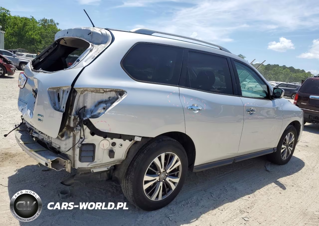 2017 Nissan Pathfinder S VIN:5N1DR2MMXHC684142 - 3