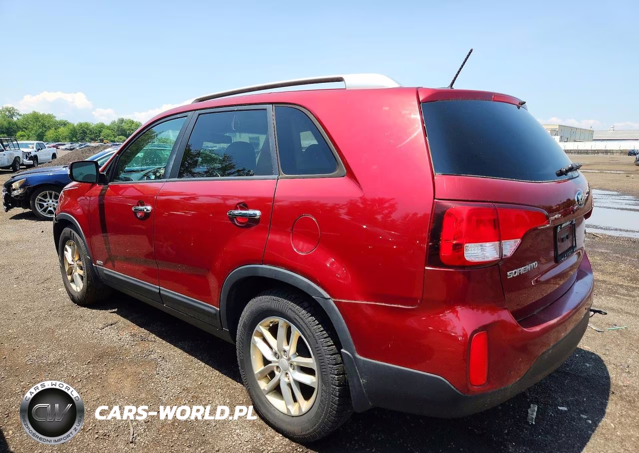 2015 Kia Sorento Lx VIN:5XYKTCA66FG636736 - 2