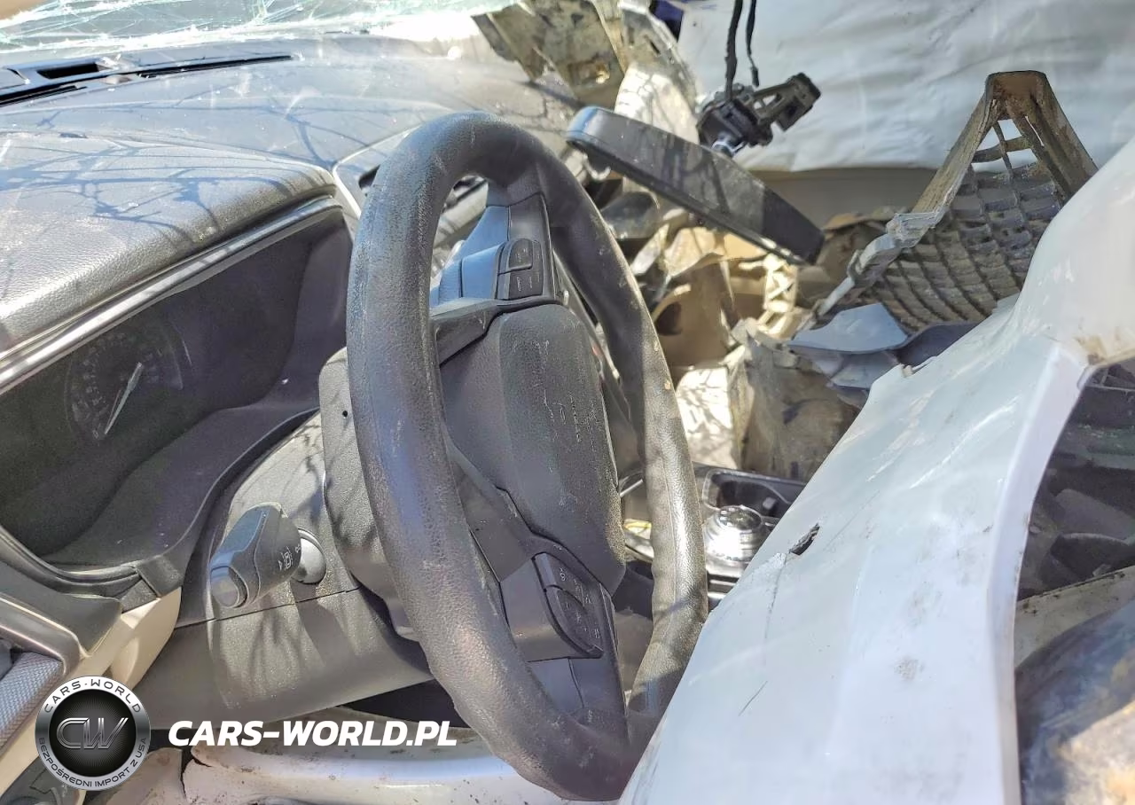 FORD FUSION SE VIN:3FA6P0HD7JR262764 - 8