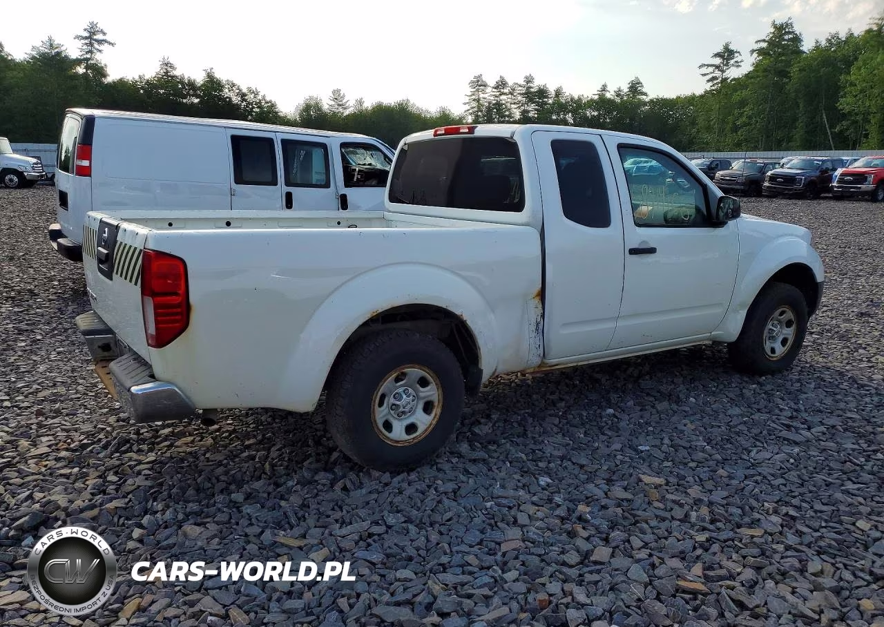 2015 Nissan Frontier S VIN:1N6BD0CTXFN730140 - 3