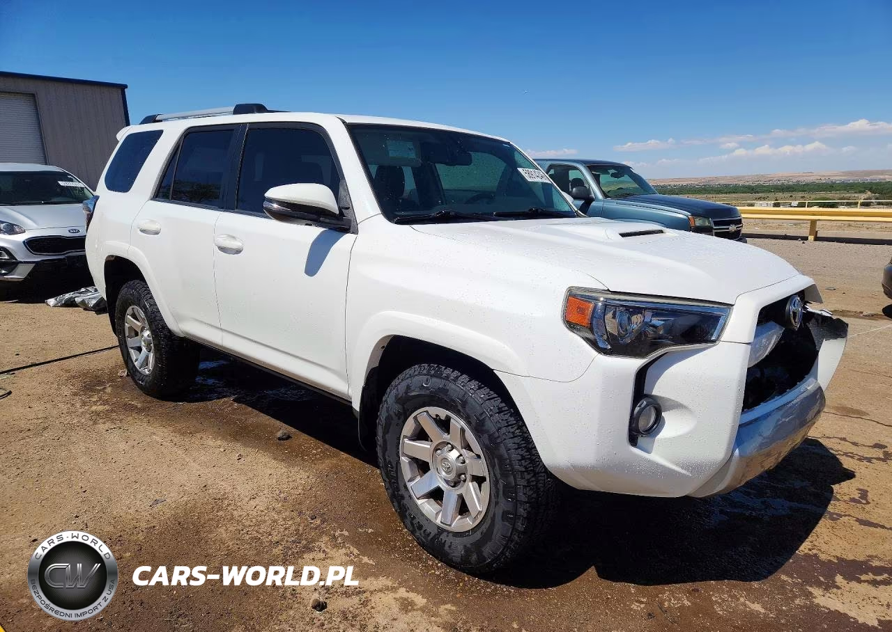 2016 Toyota 4Runner Trail Premium VIN:JTEBU5JR0G5312089 - 4