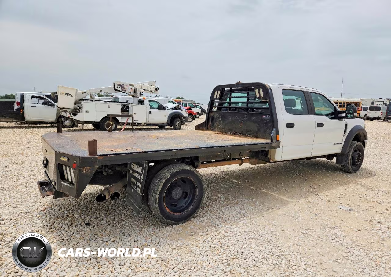 2018 Ford F450 Super Duty VIN:1FD0W4GT7JEC49109 - 3