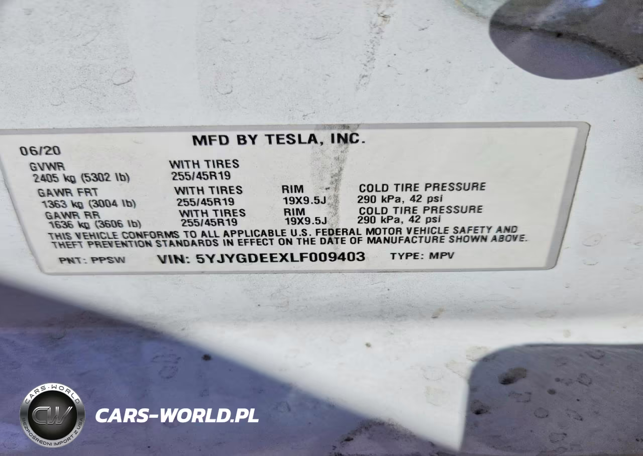 2020 Tesla Model Y VIN:5YJYGDEEXLF009403 - 13