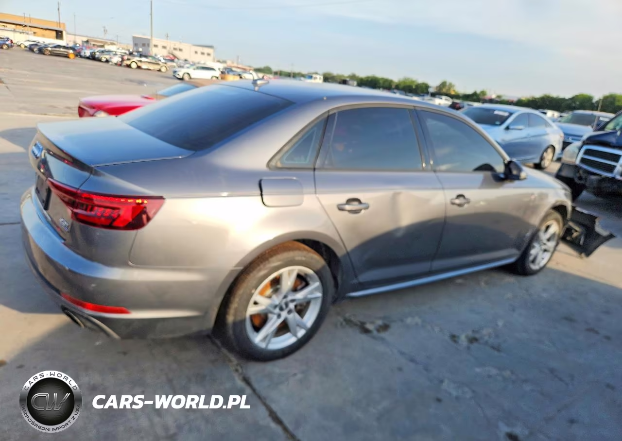 2018 Audi A4 Premium VIN:WAUDNAF46JA022922 - 3
