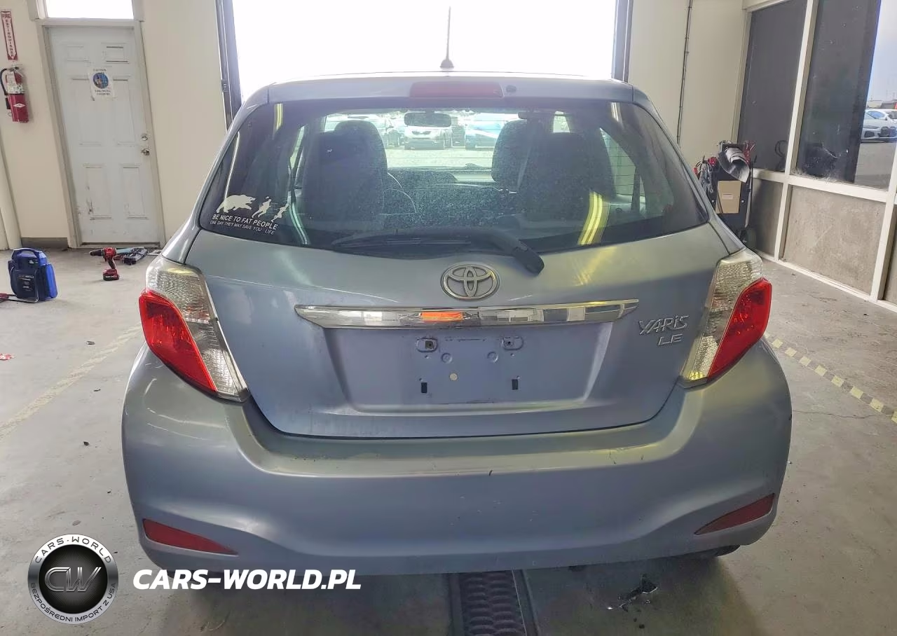 2013 Toyota Yaris 5-Door Le VIN:JTDKTUD37DD558857 - 6