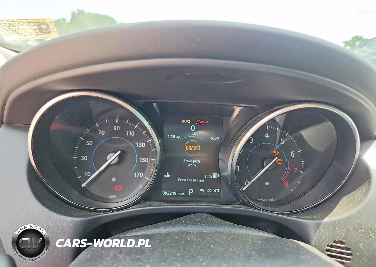 2019 Jaguar Xe Premium VIN:SAJAD4FX2KCP51897 - 9