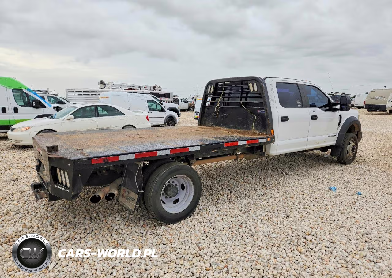 2018 Ford F450 Super Duty VIN:1FD0W4GT3JEC21758 - 3