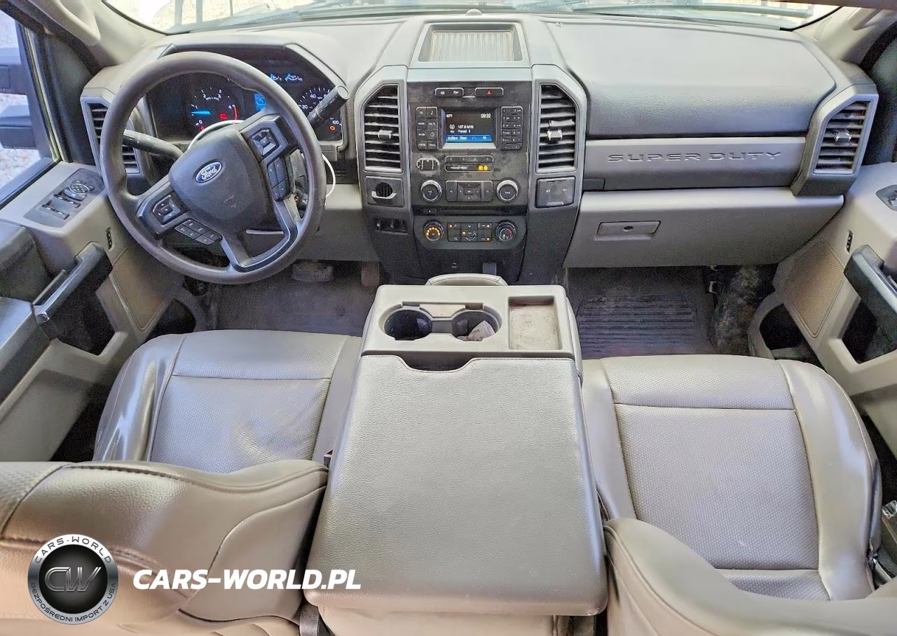 2018 Ford F450 Super Duty VIN:1FD0W4GT3JEC21758 - 8