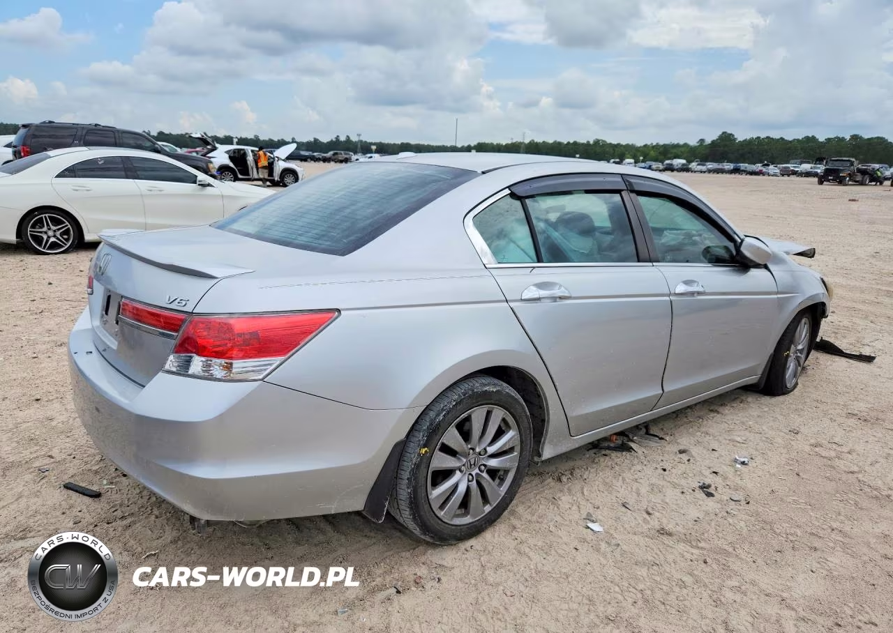 2012 Honda Accord Exl VIN:1HGCP3F80CA028324 - 3