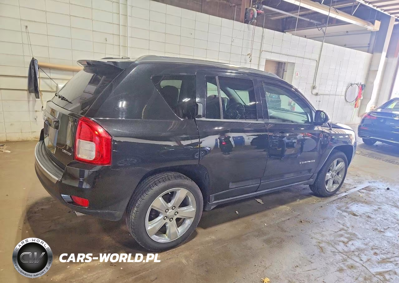 2011 Jeep Compass Limited VIN:1J4NF5FB7BD158335 - 3