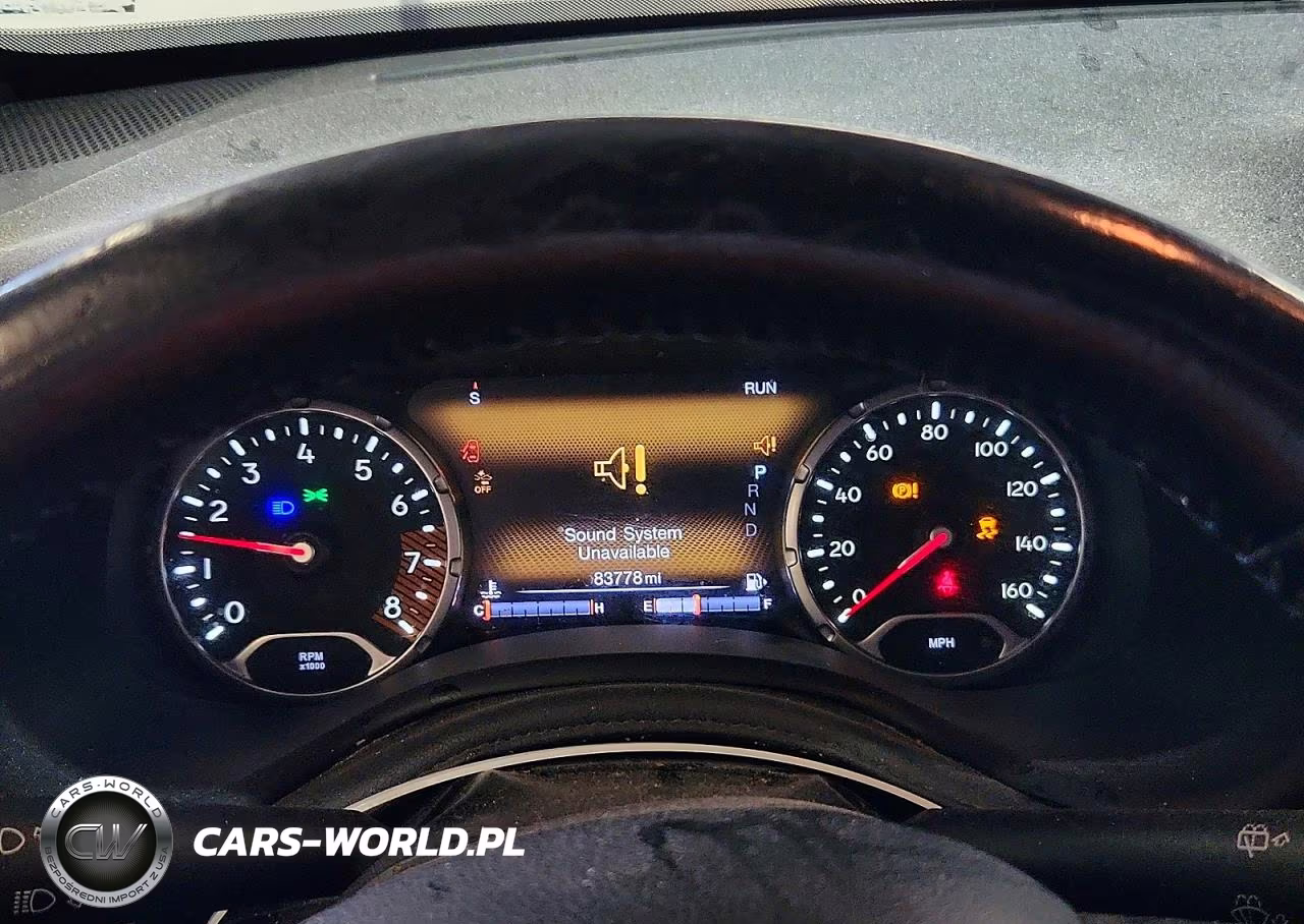 2021 Jeep Renegade Latitude VIN:ZACNJDBB1MPM41898 - 9
