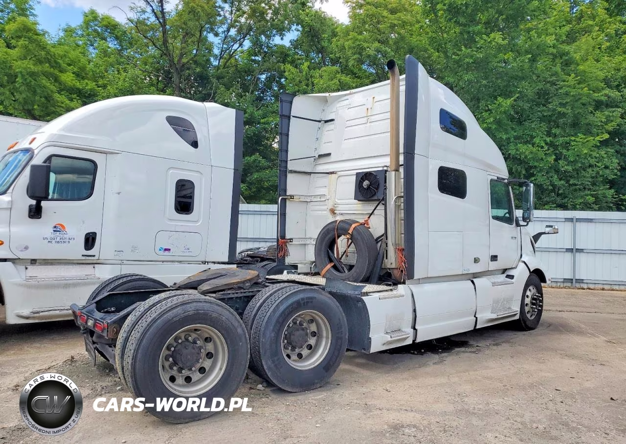 2021 Volvo Vn VIN:4V4NC9EH6MN270511 - 4