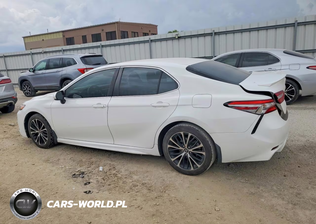 2018 Toyota Camry Se VIN:4T1B11HK9JU111430 - 2