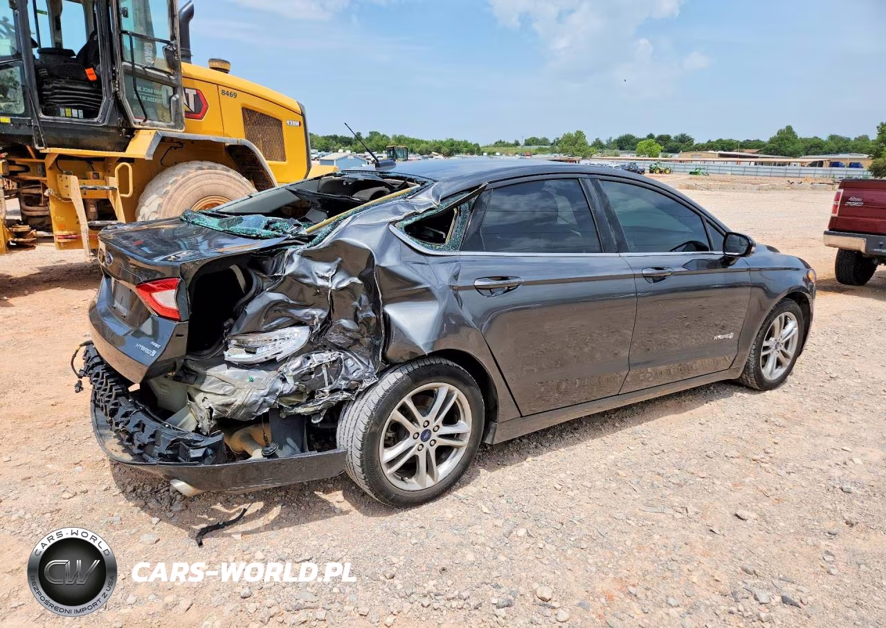 2016 Ford Fusion Se Hybrid VIN:3FA6P0LU1GR195076 - 3