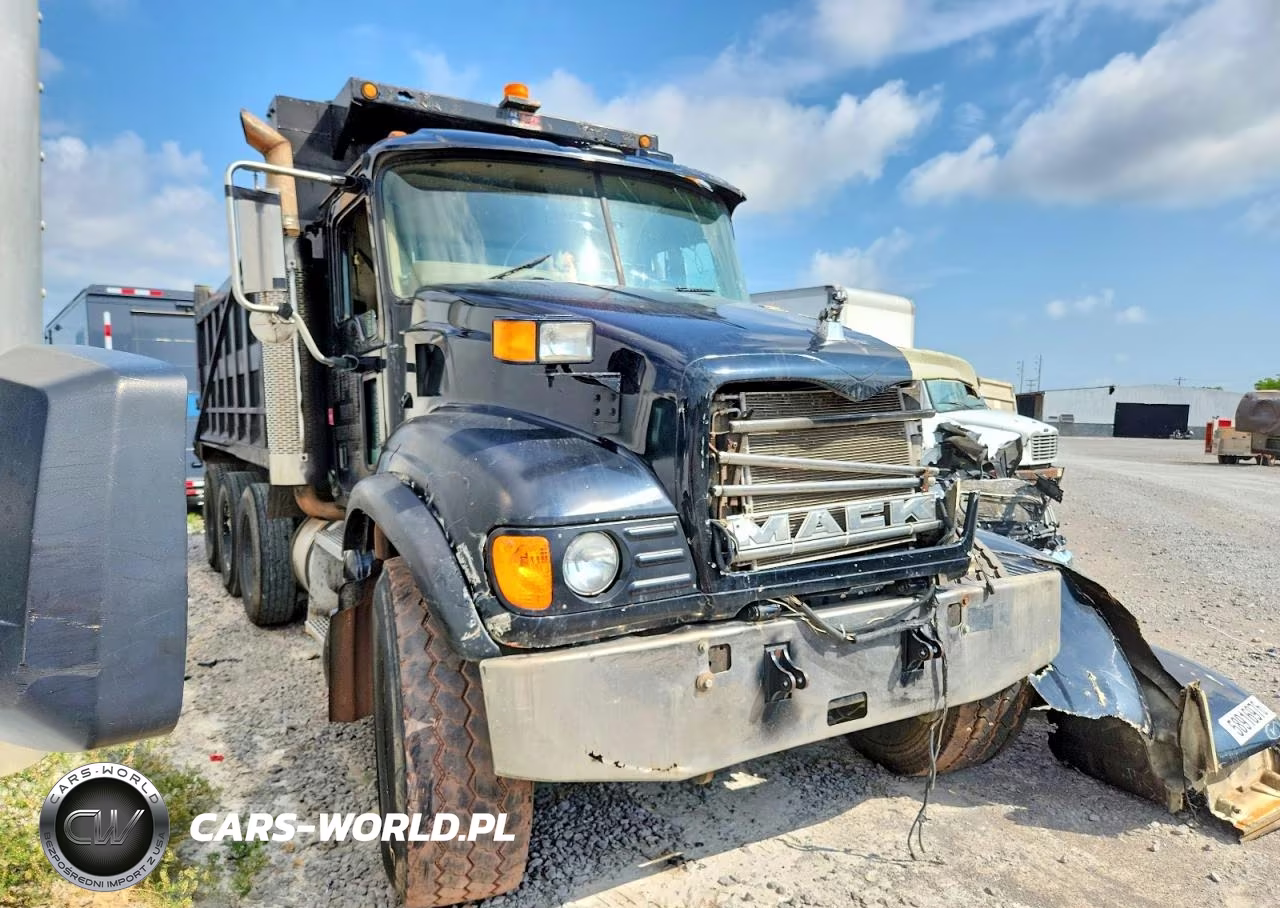 2003 Mack Cv713 Dump Truck – zdjęcie 1 z 10