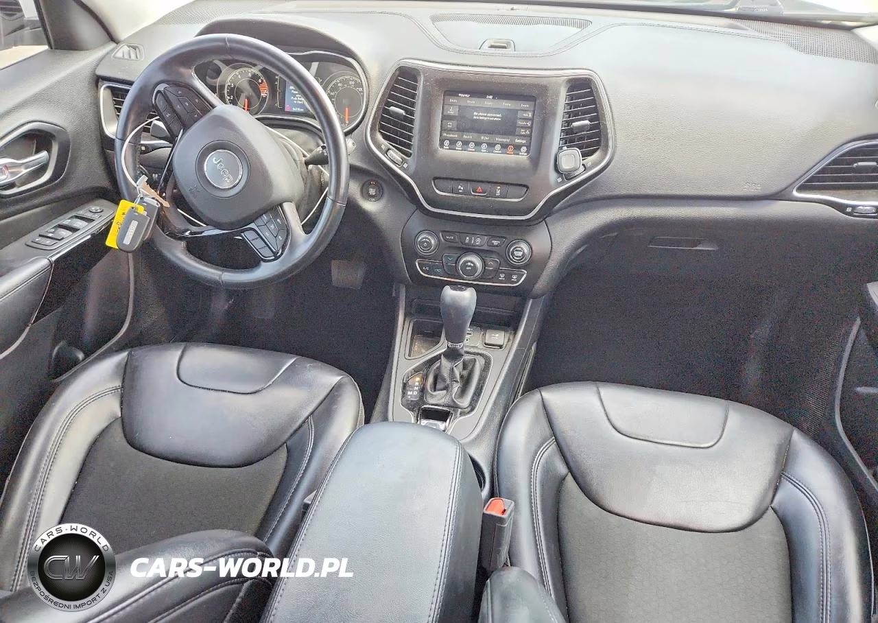 2021 Jeep Cherokee Latitude Plus VIN:1C4PJLLB5MD134236 - 8