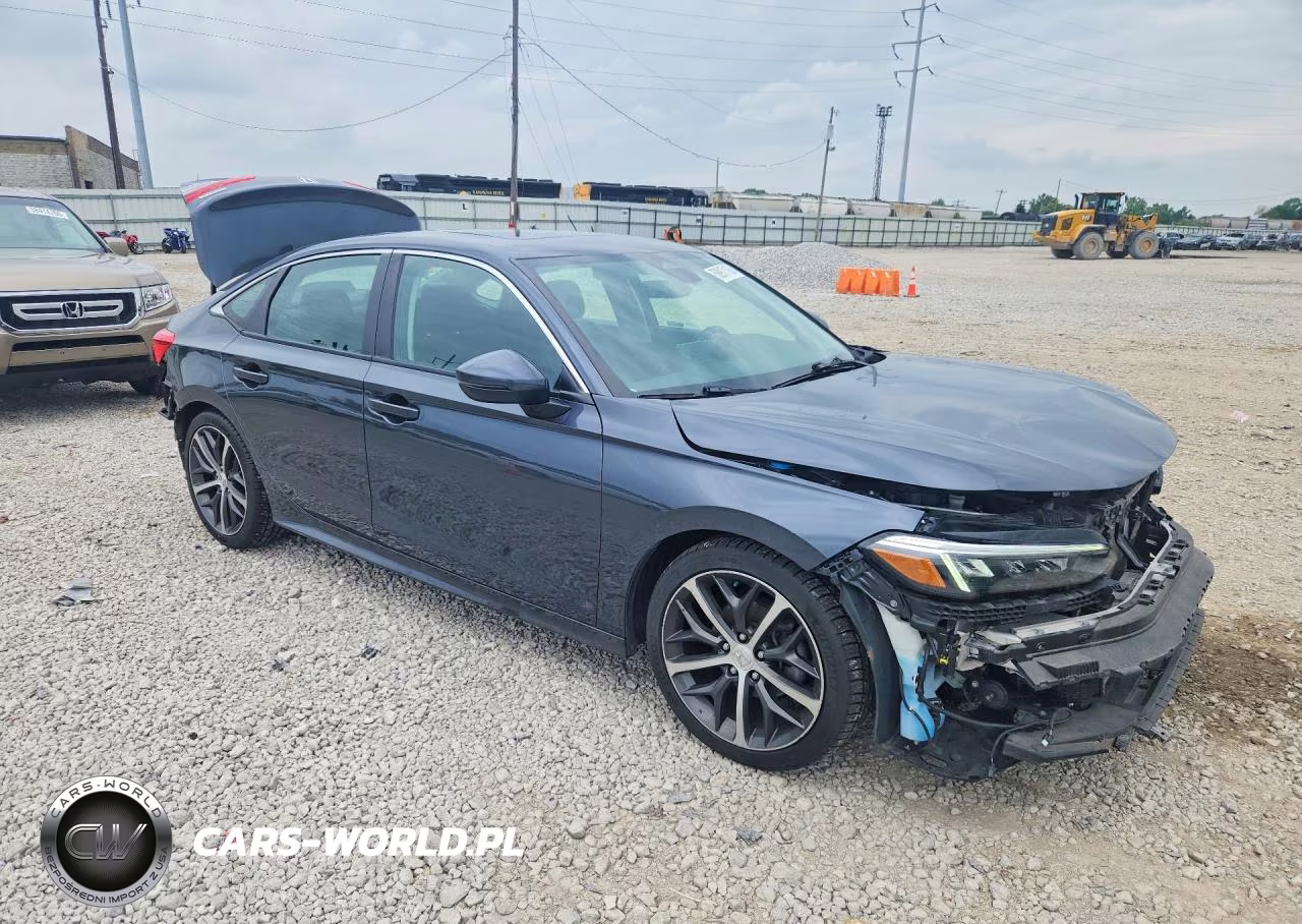 2022 Honda Civic Touring VIN:2HGFE1F92NH306273 - 4