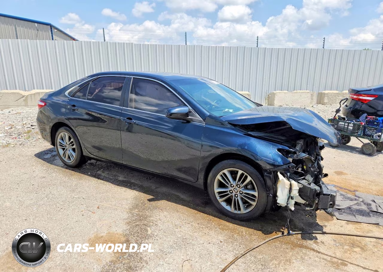 2015 Toyota Camry Se VIN:4T1BF1FK8FU025456 - 4