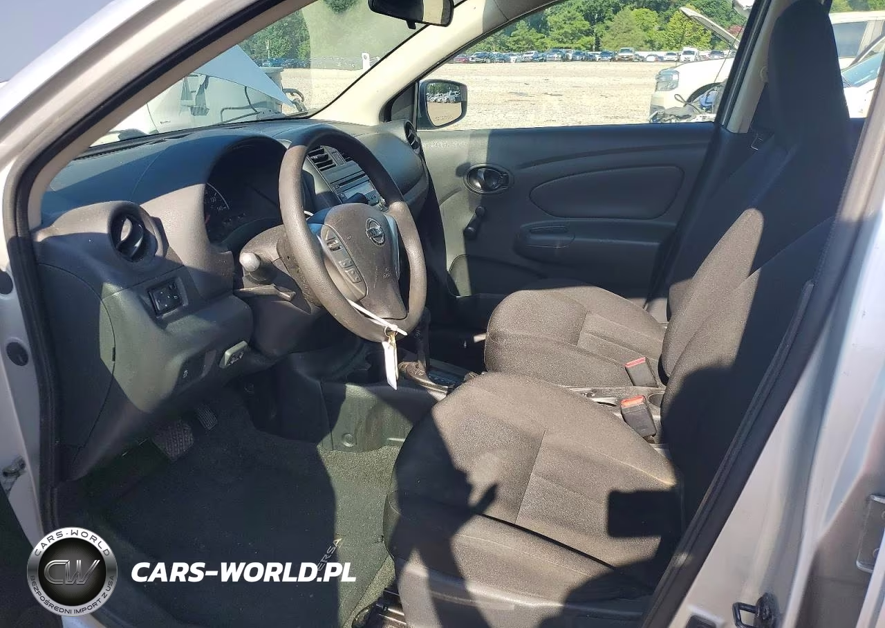 2016 Nissan Versa 1.6 S VIN:3N1CN7AP8GL841485 - 7