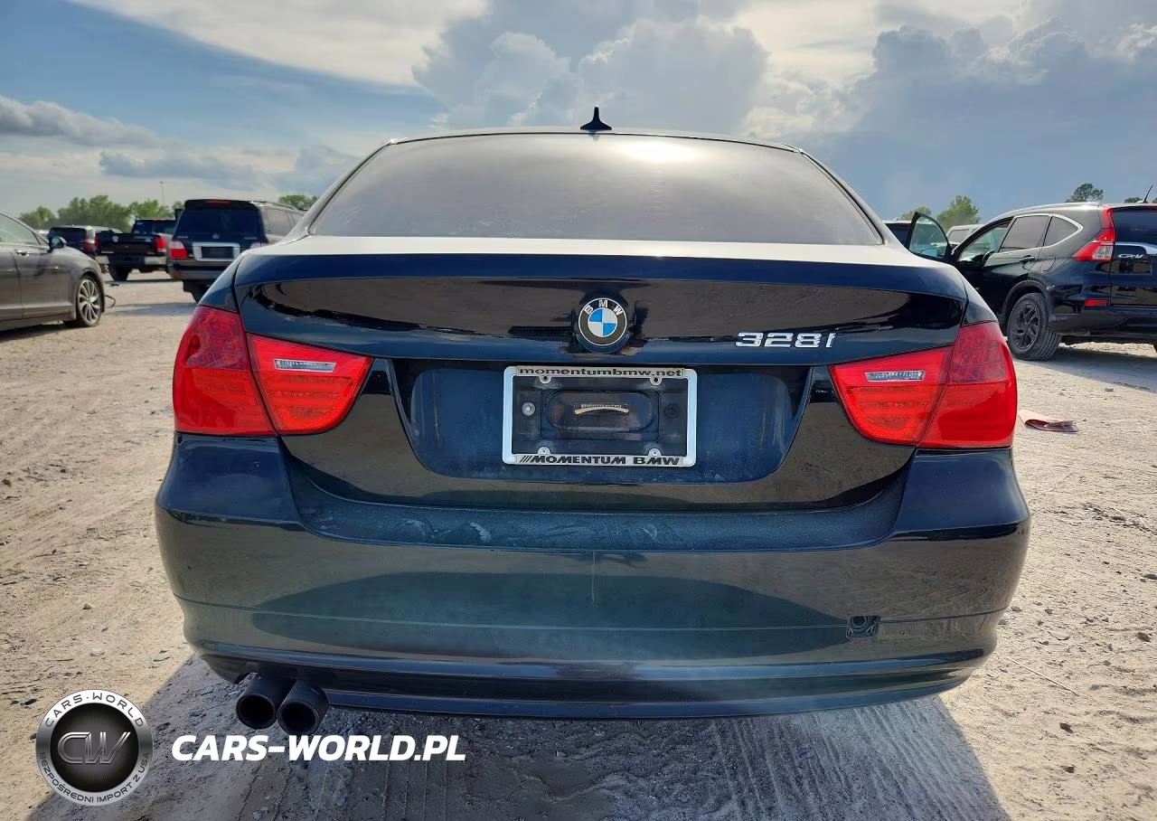 2011 BMW 328 Xi VIN:WBAPK7C54BF086466 - 6