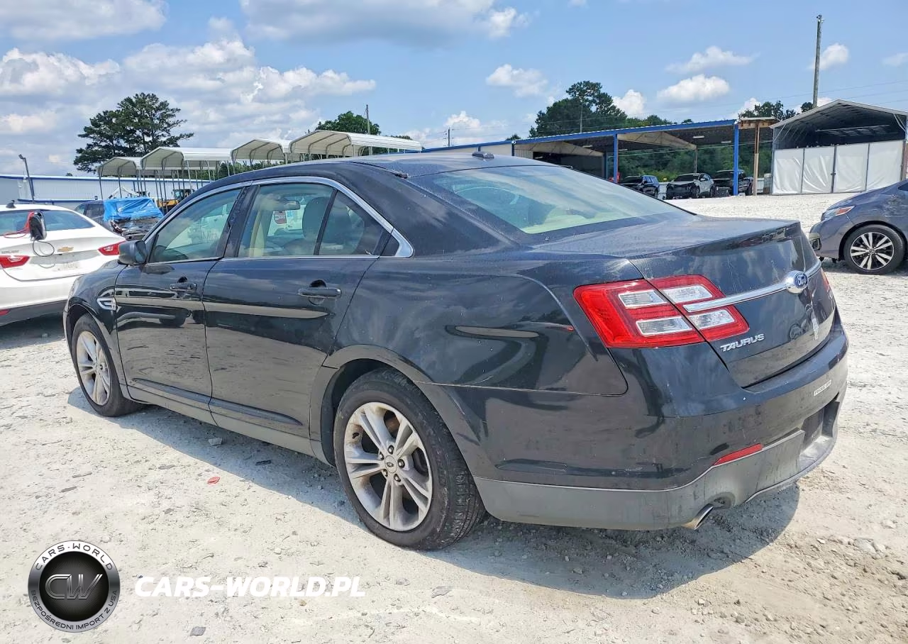 2015 Ford Taurus Se VIN:1FAHP2D82FG133956 - 2