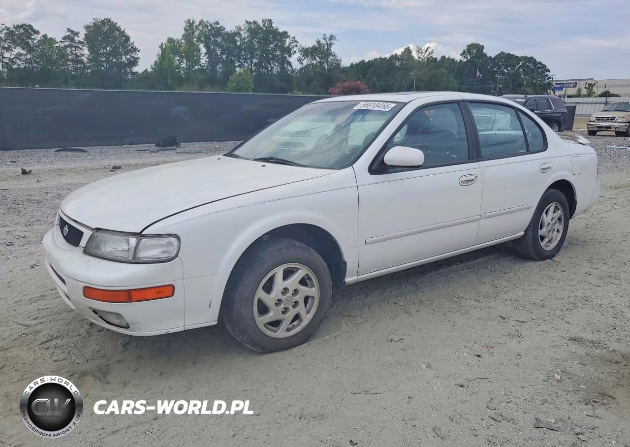 1995 Nissan 810-Maxima