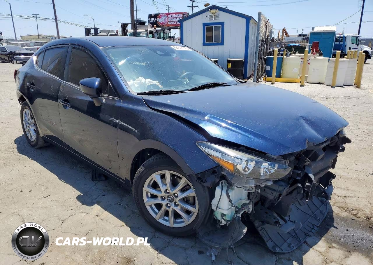 2018 Mazda 3 Sport VIN:3MZBN1U78JM239640 - 4