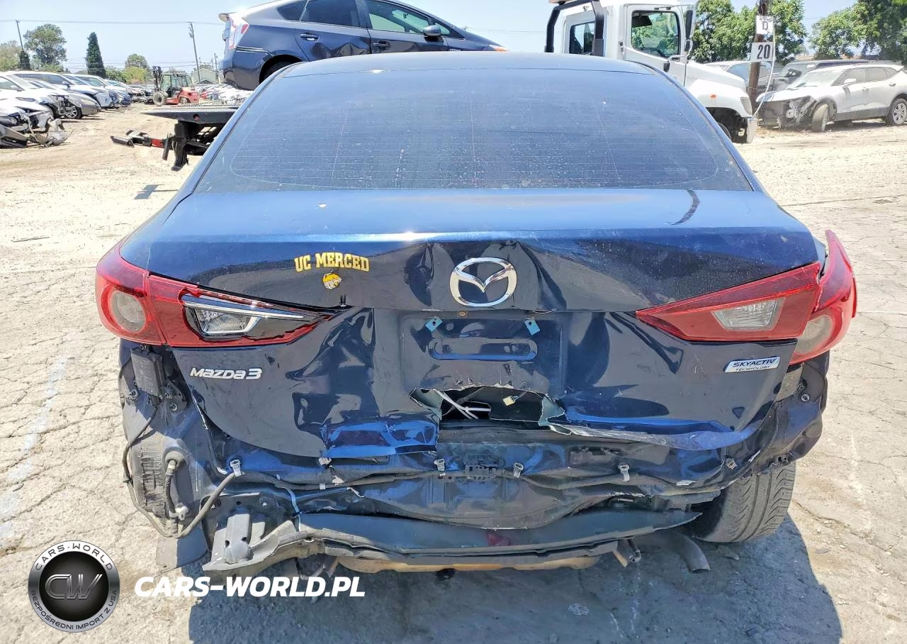 2018 Mazda 3 Sport VIN:3MZBN1U78JM239640 - 6
