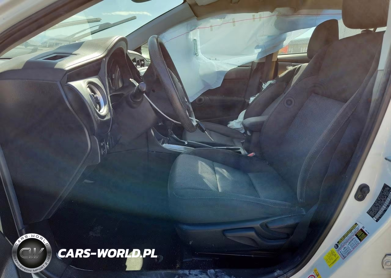 2017 Toyota Corolla Le VIN:5YFBURHEXHP625492 - 7