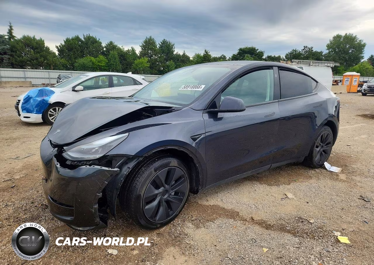 2025 Tesla Model Y – zdjęcie 1 z 12