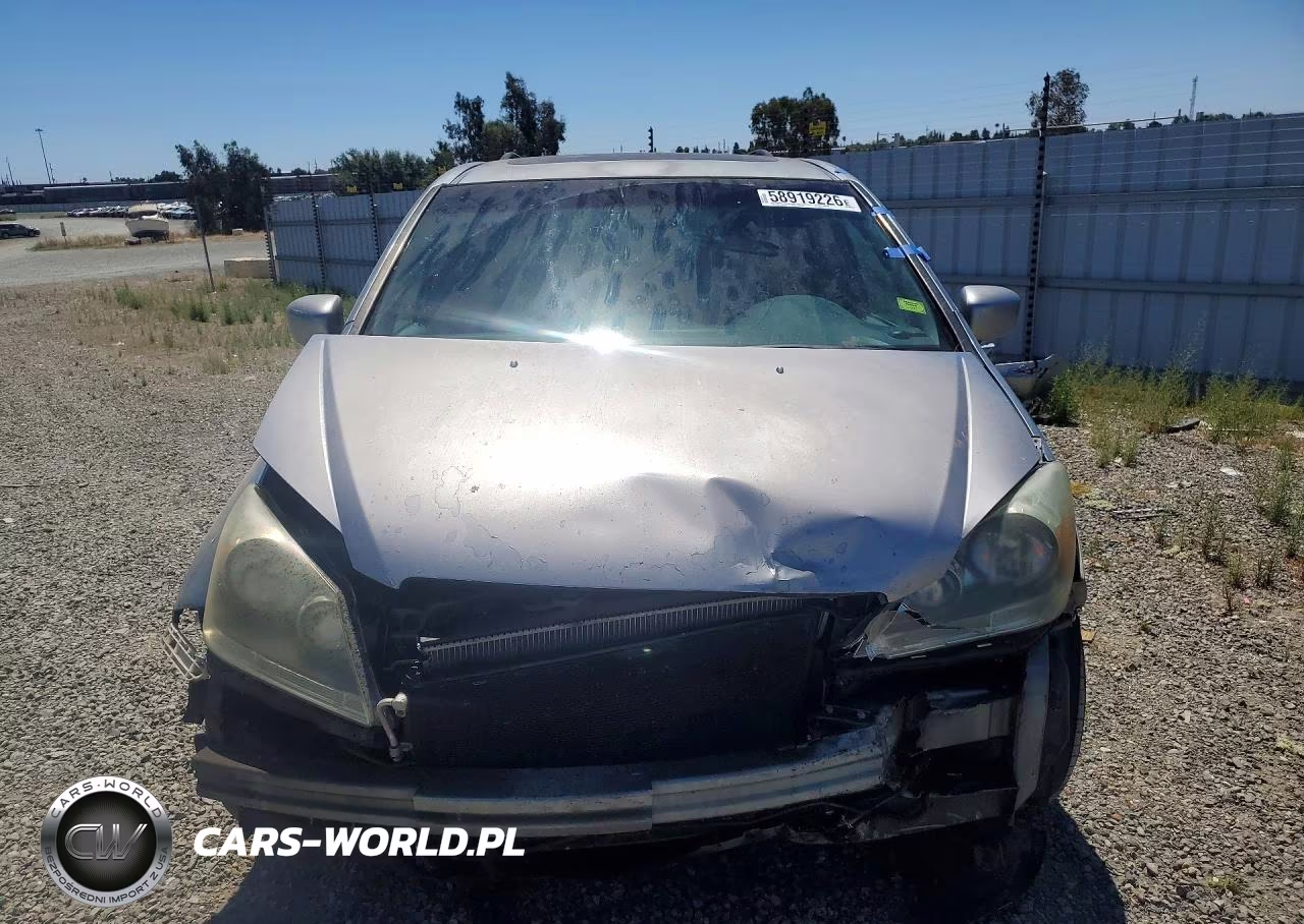 2005 Honda Oddesey VIN:5FNRL387X5B067411 - 5
