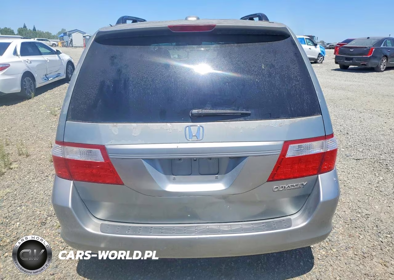 2005 Honda Oddesey VIN:5FNRL387X5B067411 - 6