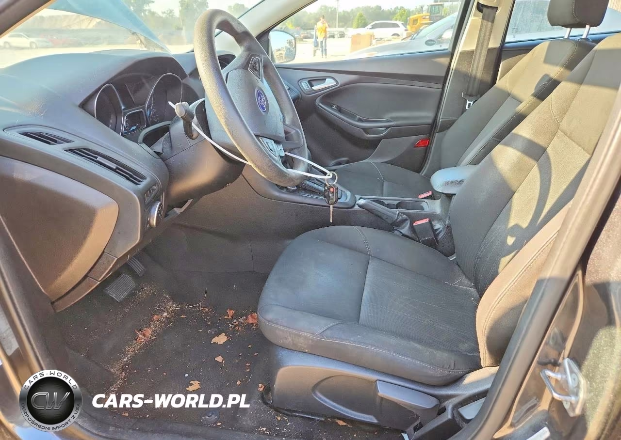 2017 Ford Focus Se VIN:1FADP3FE6HL274966 - 7