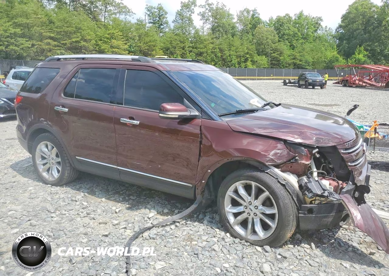 2012 Ford Explorer Limited VIN:1FMHK8F86CGA78556 - 4