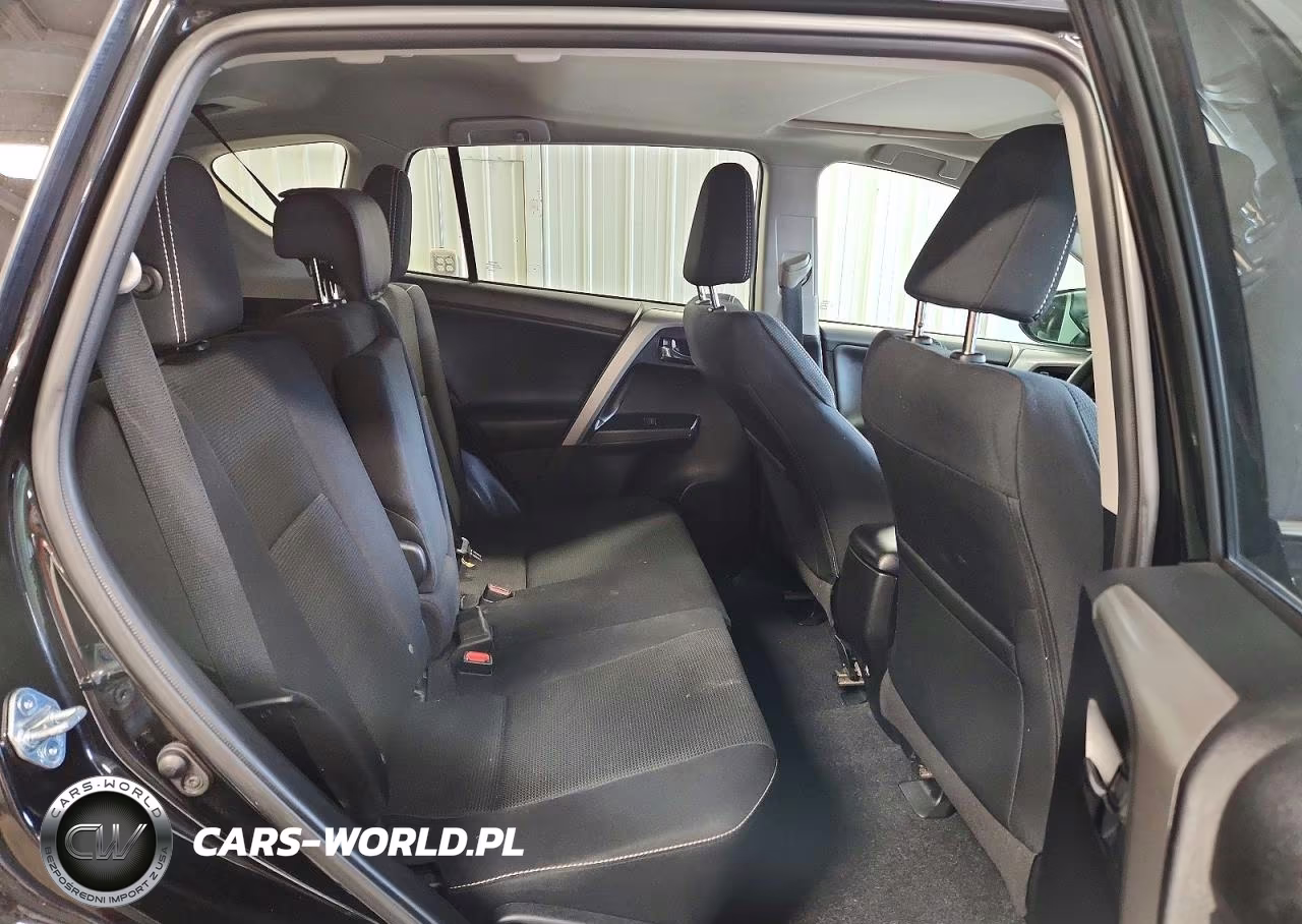 2017 Toyota Rav4 Xle VIN:2T3RFREV7HW675981 - 11