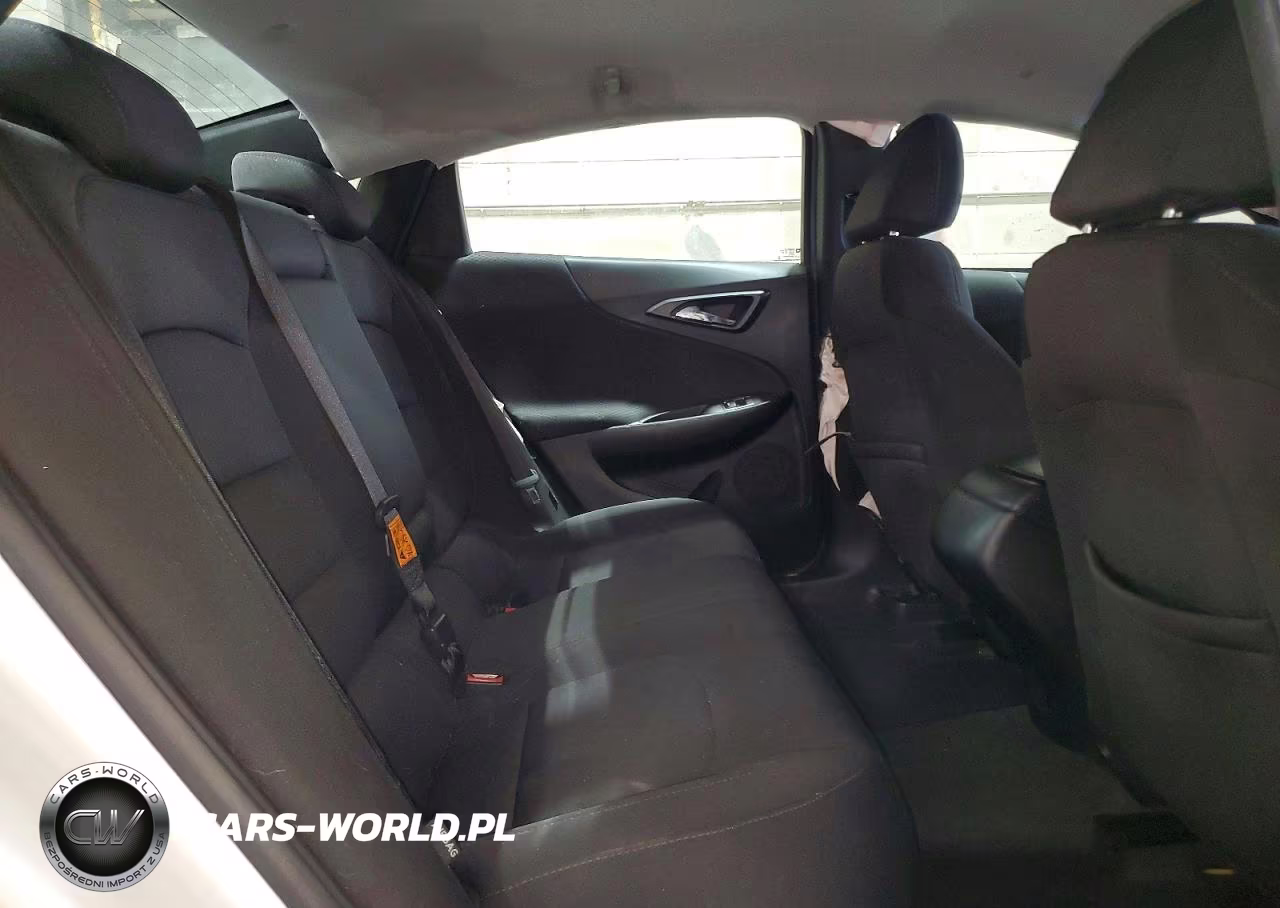2018 Chevrolet Malibu Ls VIN:1G1ZB5ST5JF227083 - 10