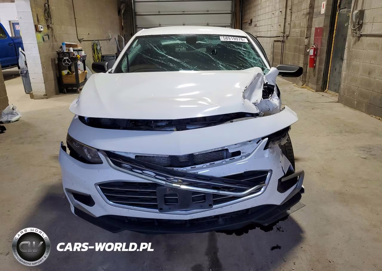 2018 Chevrolet Malibu Ls VIN:1G1ZB5ST5JF227083 - 5