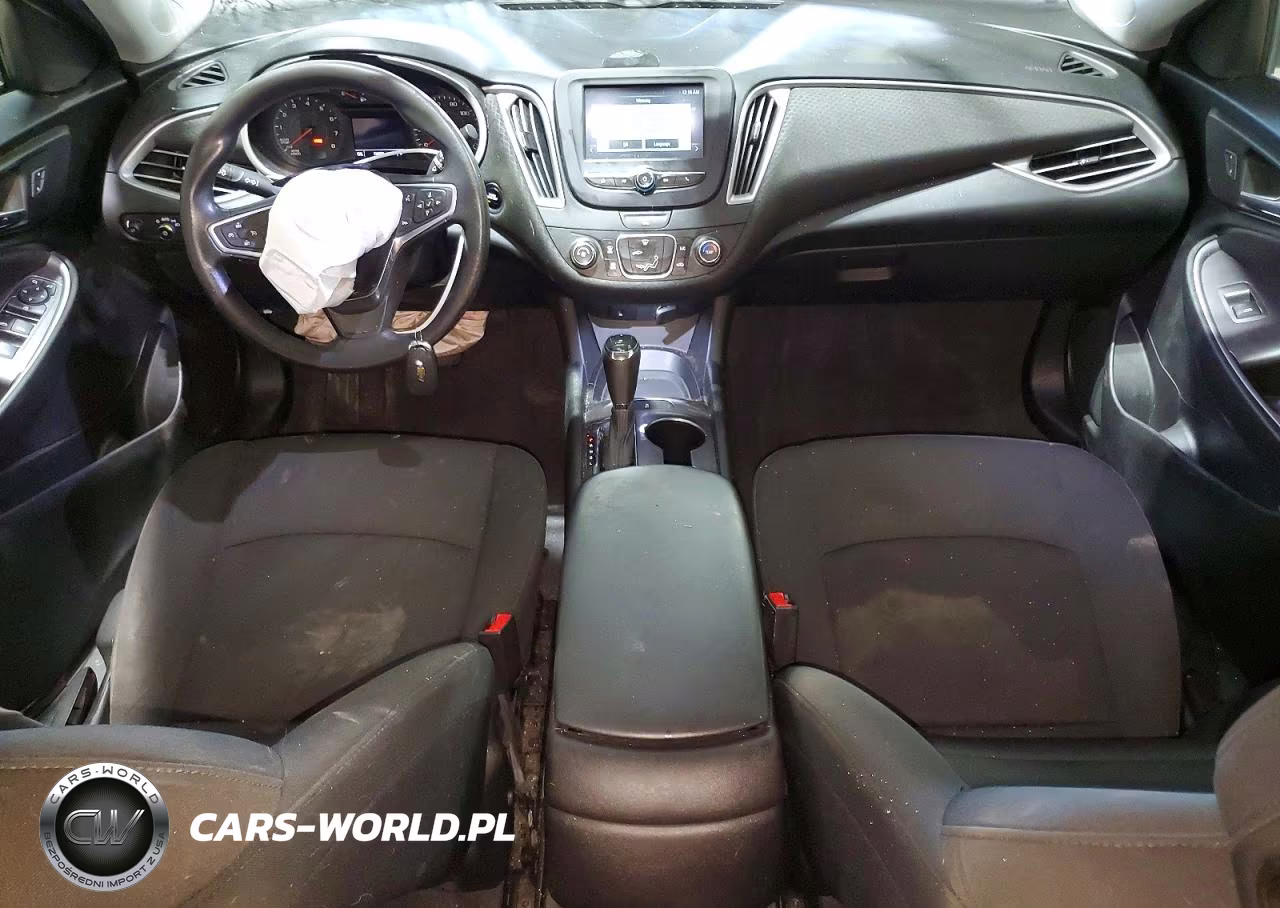 2018 Chevrolet Malibu Ls VIN:1G1ZB5ST5JF227083 - 8